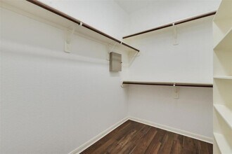 18408 Sunrise Oaks Ct in Montgomery, TX - Building Photo - Building Photo