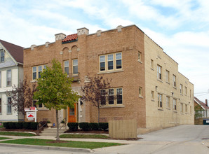 2022 N Palmer St in Milwaukee, WI - Building Photo - Building Photo