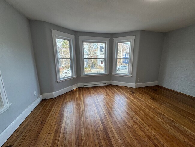 298 Tremont St in Newton, MA - Building Photo - Building Photo