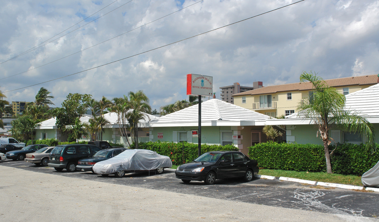 Randolph House Rental Apartments in Pompano Beach, FL - Building Photo