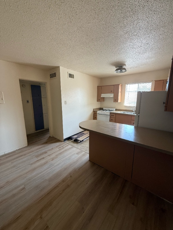 2601 N Kentucky Ave in Roswell, NM - Building Photo - Building Photo