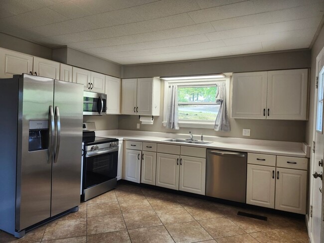 4106 Belvoir Dr in Chattanooga, TN - Building Photo - Building Photo