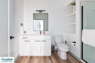 39 Railroad Ave, Unit 325 in Haverhill, MA - Building Photo - Building Photo