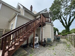 201 N Main St in Stonington, CT - Building Photo - Building Photo