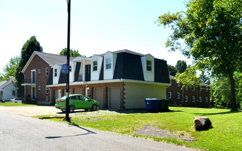 Angle Street Apartments in Buffalo, NY - Foto de edificio - Building Photo