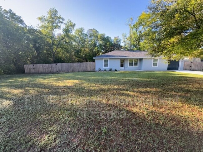 20024 Beach Blvd in Dunnellon, FL - Building Photo - Building Photo