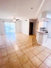 713 Crest Pines Dr in Orlando, FL - Building Photo - Building Photo
