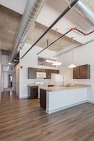 Century Towers Apartments in Kansas City, MO - Building Photo