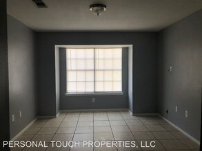 8226 Ned Ave in Baton Rouge, LA - Foto de edificio - Building Photo
