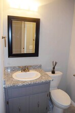 951 Bresslyn Rd, Unit 951 in Nashville, TN - Building Photo - Building Photo