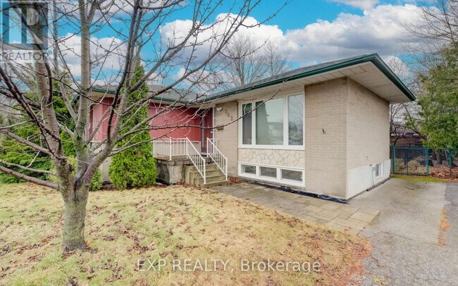 542 Trudale Ct in Oakville, ON - Building Photo - Building Photo