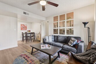 Riviera Park in Chandler, AZ - Building Photo - Building Photo