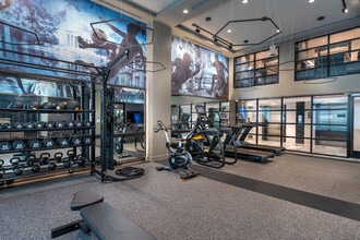 Monroe Street Market in Washington, DC - Foto de edificio - Building Photo