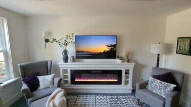 1411 NW 120th St, Unit Felida's Garden Haven in Vancouver, WA - Foto de edificio - Building Photo