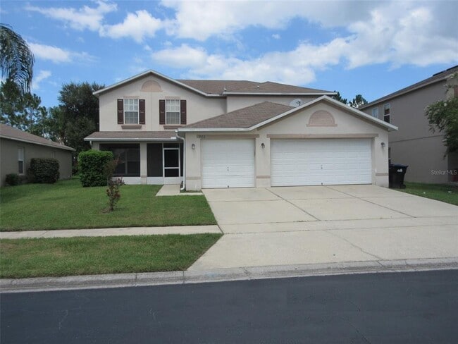 property at 926 Horseshoe Falls Dr