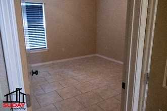 608 E 15th St in Del Rio, TX - Building Photo - Building Photo