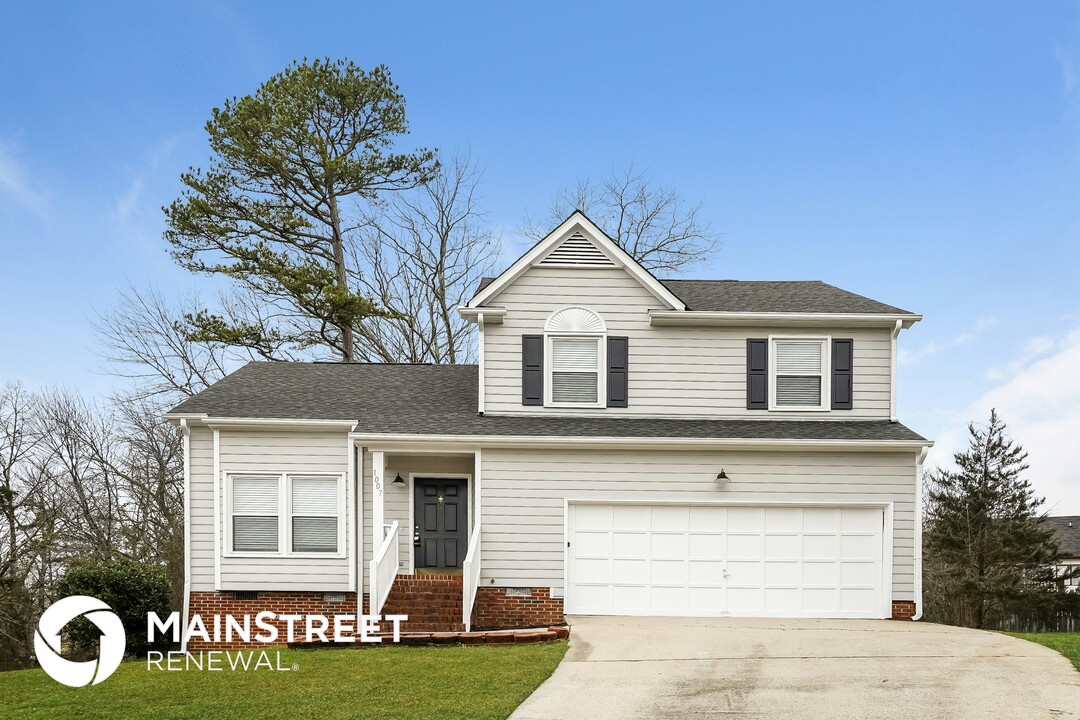 1007 Shady Ln in Durham, NC - Foto de edificio