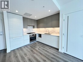 8121 Chester St in Vancouver, BC - Building Photo
