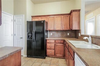 16228 Panther Way in Edmond, OK - Building Photo - Building Photo