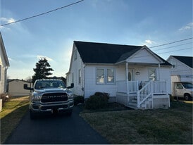 1231 Hilldale Rd in Rosedale, MD - Building Photo