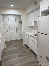 92 Keystone Ct in Edison, NJ - Building Photo - Building Photo