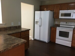 140 Nandina Wy in Pooler, GA - Building Photo - Building Photo