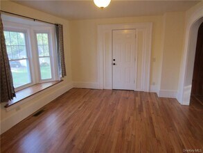 212 S Cherry St in Poughkeepsie, NY - Building Photo - Building Photo