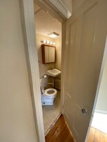 86 Myrtle St, Unit 22 in Boston, MA - Building Photo