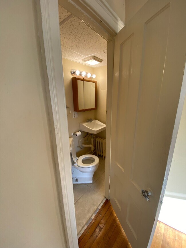 86 Myrtle St, Unit 22