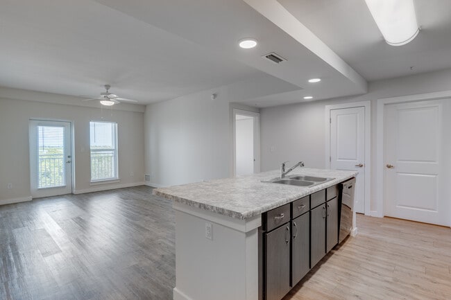 The Quarry in Key West, FL - Foto de edificio - Interior Photo