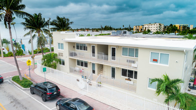 625 77th St in Miami Beach, FL - Building Photo - Building Photo