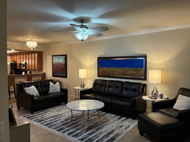 9532 Avellino Way, Unit 9532 Avellino Way 2716 in Naples, FL - Building Photo - Building Photo