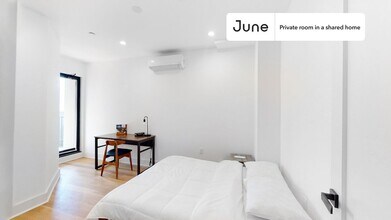 Room in Shared 10.0 bed/4 bath home in Brooklyn, NY - Foto de edificio - Building Photo
