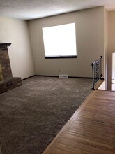 8907 Haskins St in Lenexa, KS - Building Photo - Building Photo