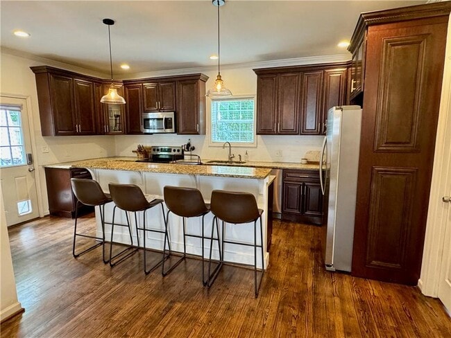 211 Laurel Ave SW in Atlanta, GA - Building Photo - Building Photo