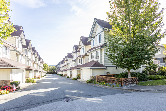 Bakerview Estates in Langley, BC - Building Photo - Building Photo