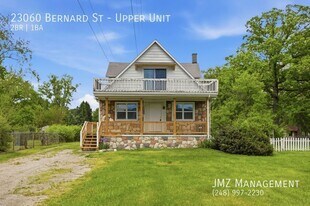 23060 Bernard St in Taylor, MI - Building Photo