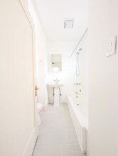 1857 7th St in Santa Monica, CA - Foto de edificio - Building Photo