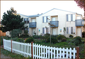 875 Santa Ysabel Ave in Los Osos, CA - Building Photo