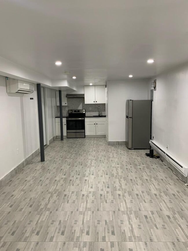 1425 Hancock St Apartments and Nearby Brooklyn Apartments For Rent