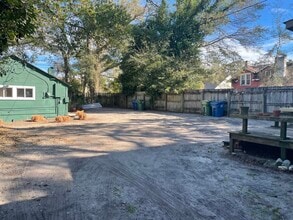 2053 Monroe St in Wilmington, NC - Building Photo - Building Photo