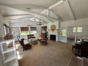 61 Baycrest Ave in Westhampton, NY - Building Photo - Building Photo