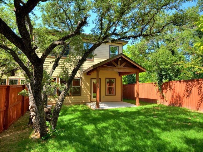 3306 Blumie St in Austin, TX - Building Photo - Building Photo