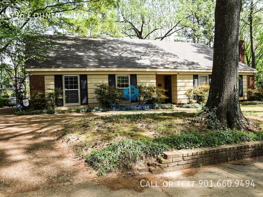 596 Country Club Ln in Memphis, TN - Building Photo
