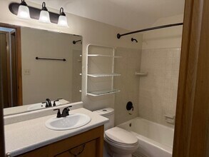 3606 St Andrews Ct in Racine, WI - Building Photo - Building Photo