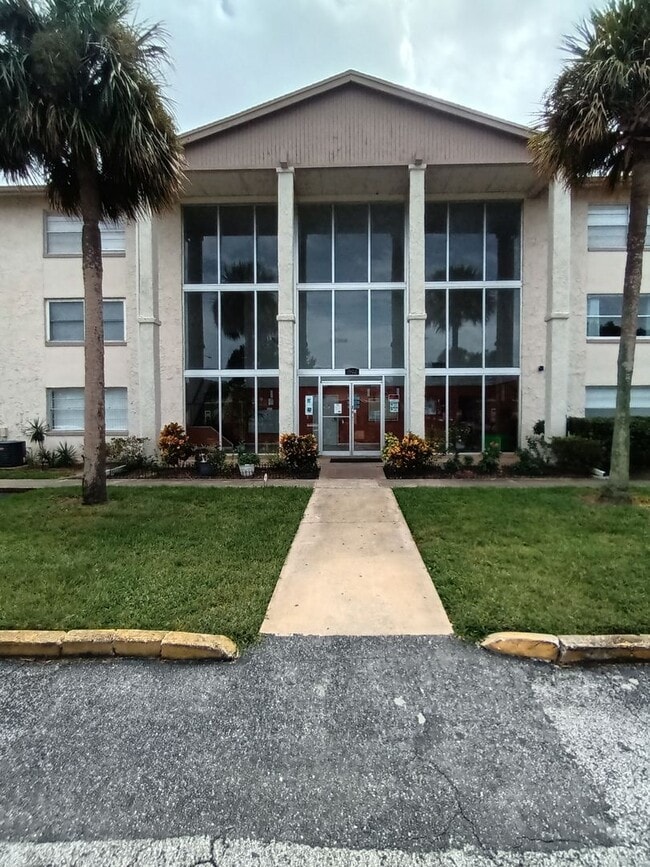 property at 1902 Honour Rd