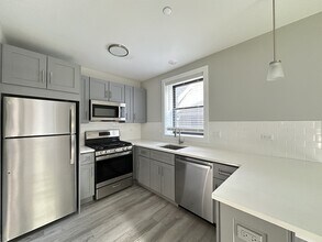 1138 Oak Ave in Evanston, IL - Building Photo - Building Photo