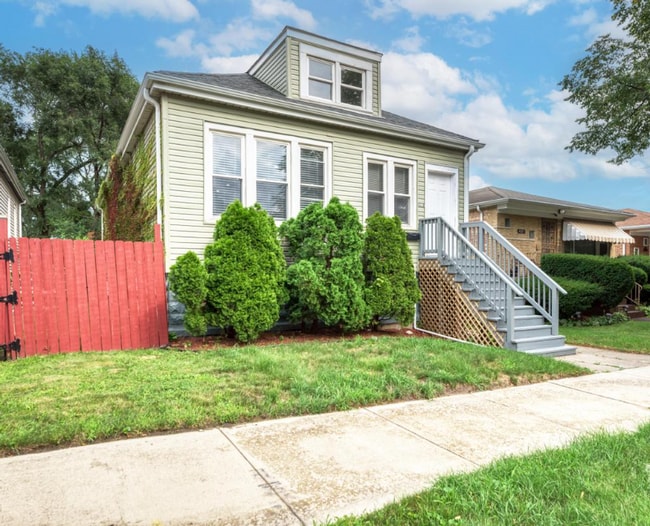 9319 S Clyde Ave in Chicago, IL - Building Photo - Building Photo