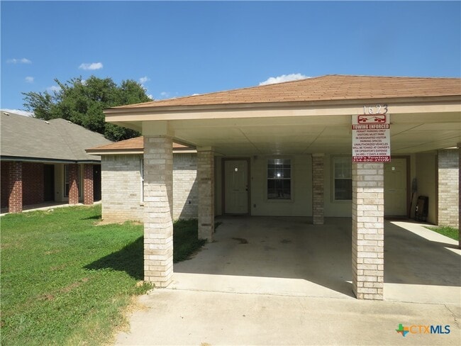 property at 1623 Pontotoc Trce