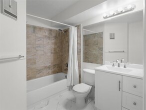 941 Lyons Rd in Coconut Creek, FL - Building Photo - Building Photo